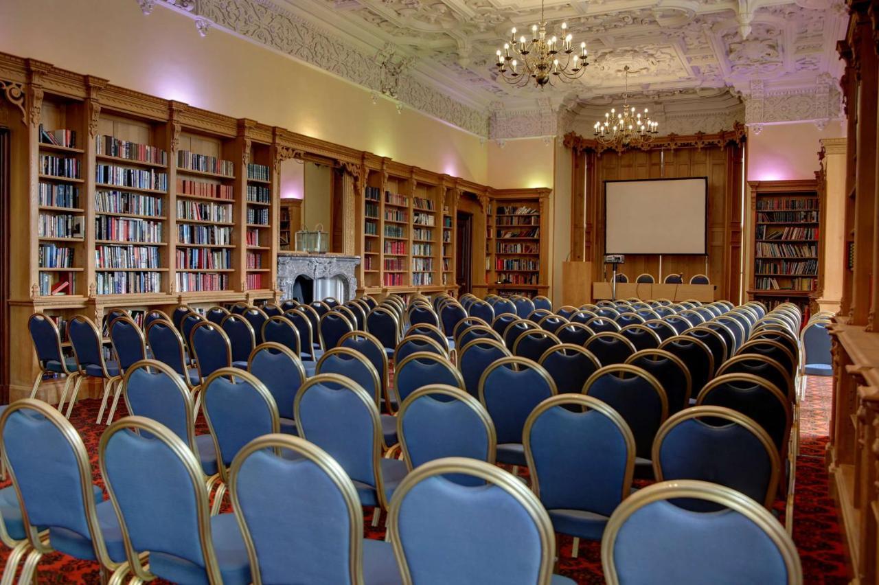Stoke Rochford Hall Grantham Buitenkant foto